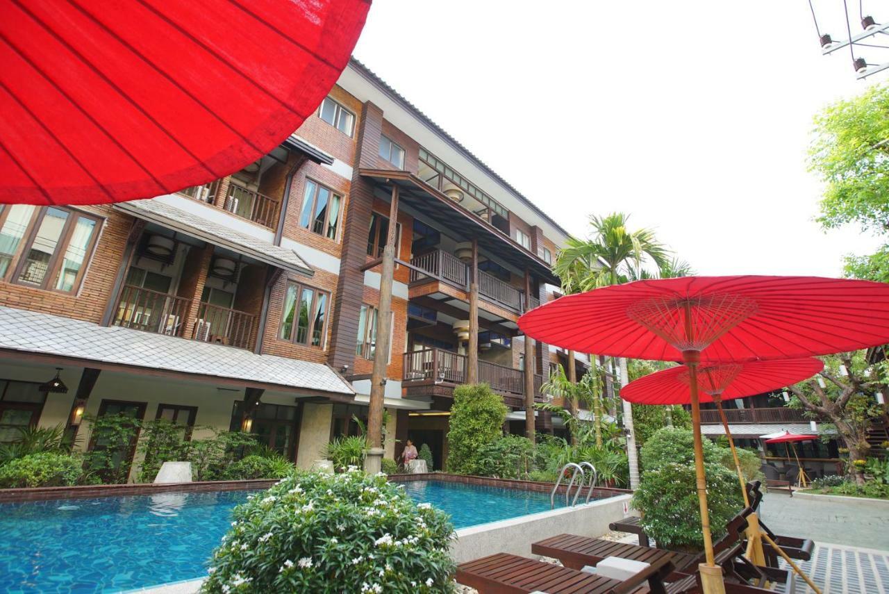 Sunny V Hotel Chiang Mai Exteriör bild